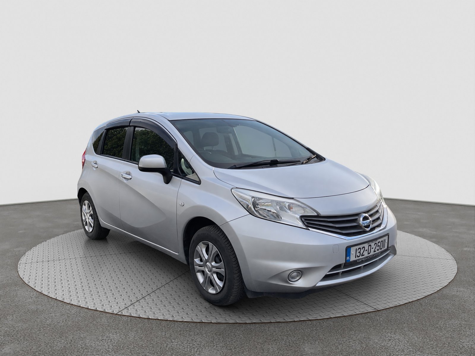 2013 Nissan Note Automatic - Image 10